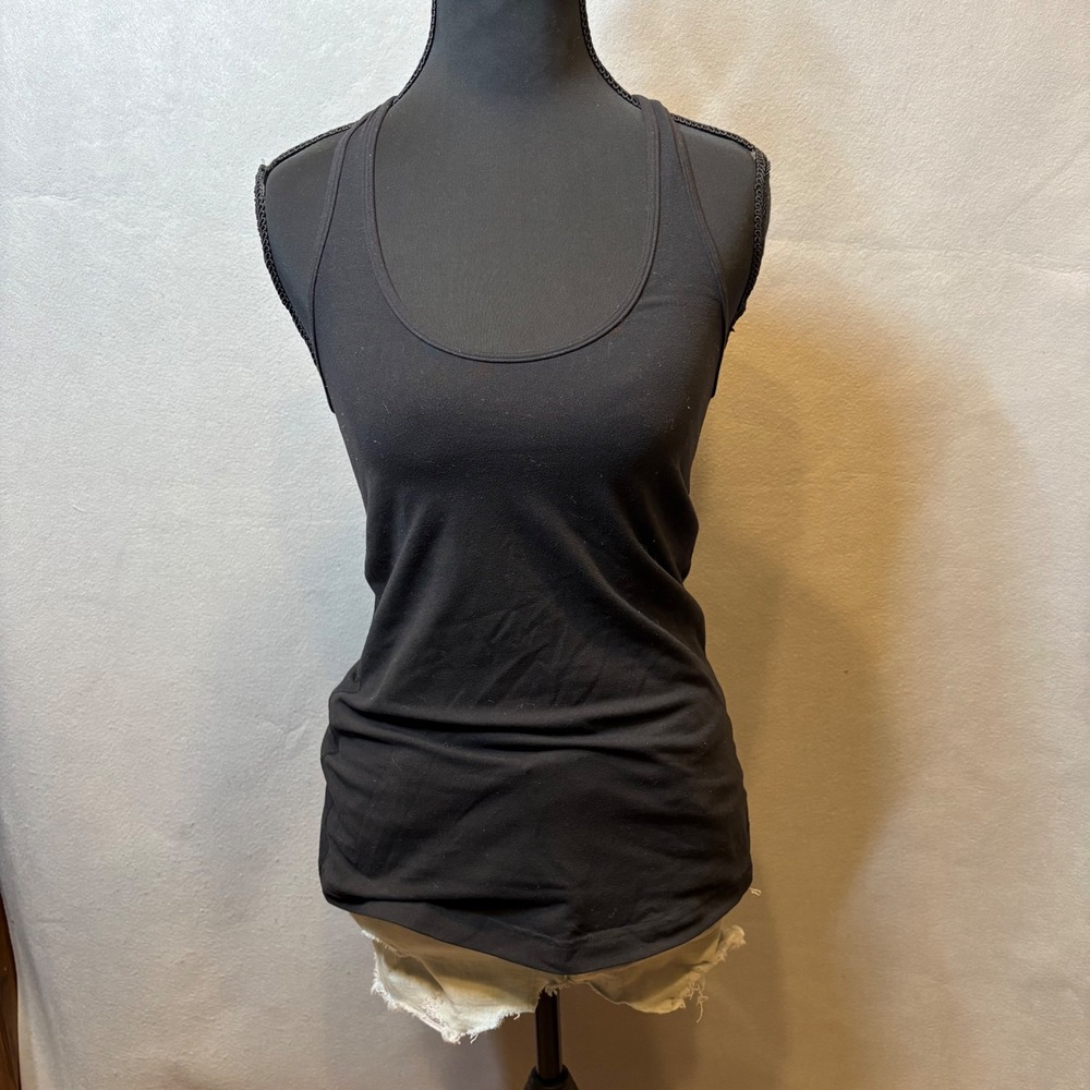 Lululemon Racerback Tank Top Black Scoop Neck Activewear Yoga Vest